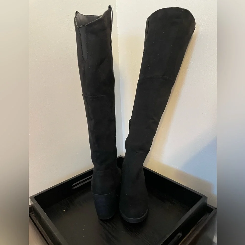 Black Faux Suede Over The Knee Boots Block Heel Side Zip‎ Women's Size 7.5